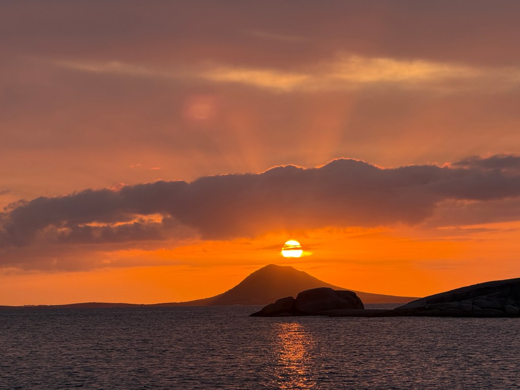 Preservation Island to Deal Island